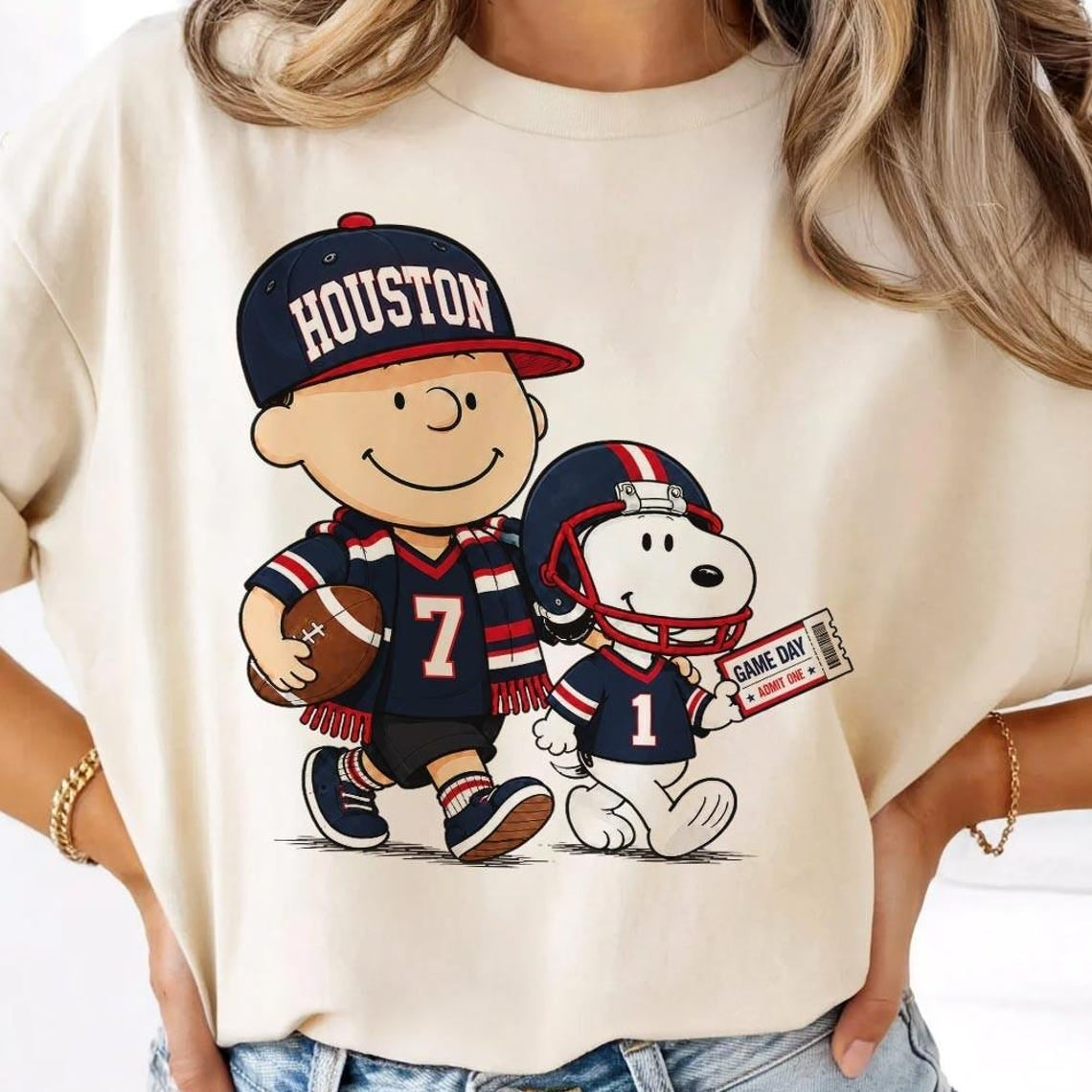 Houston Texans Snoopy Charlie Brown Vintage Football Graphic T-Shirt