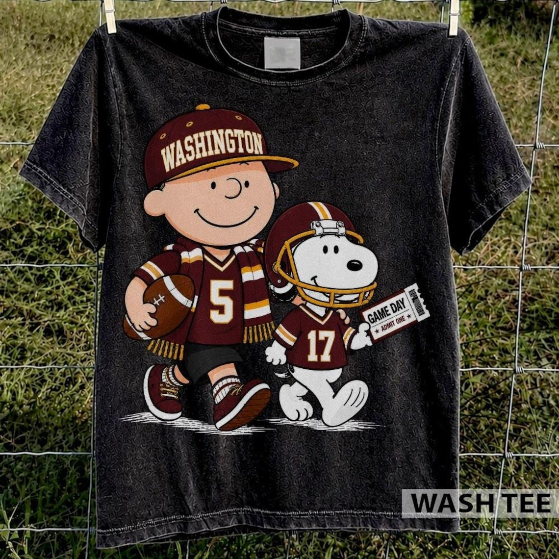Washington Commanders Snoopy Charlie Brown Vintage Football Graphic T-Shirt
