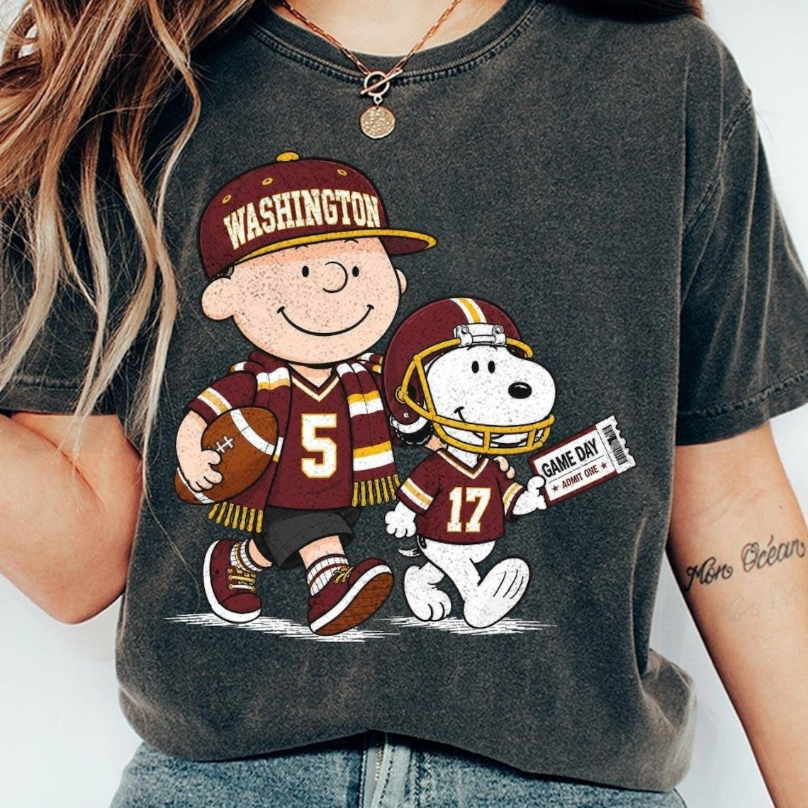 Washington Commanders Snoopy Charlie Brown Vintage Football Graphic T-Shirt