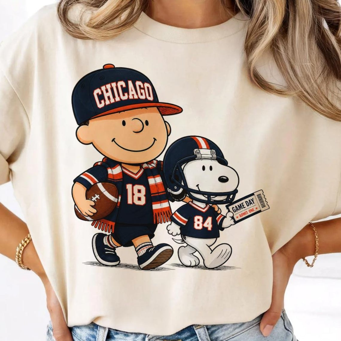 Chicago Bears Snoopy Charlie Brown Vintage Football Graphic T-Shirt