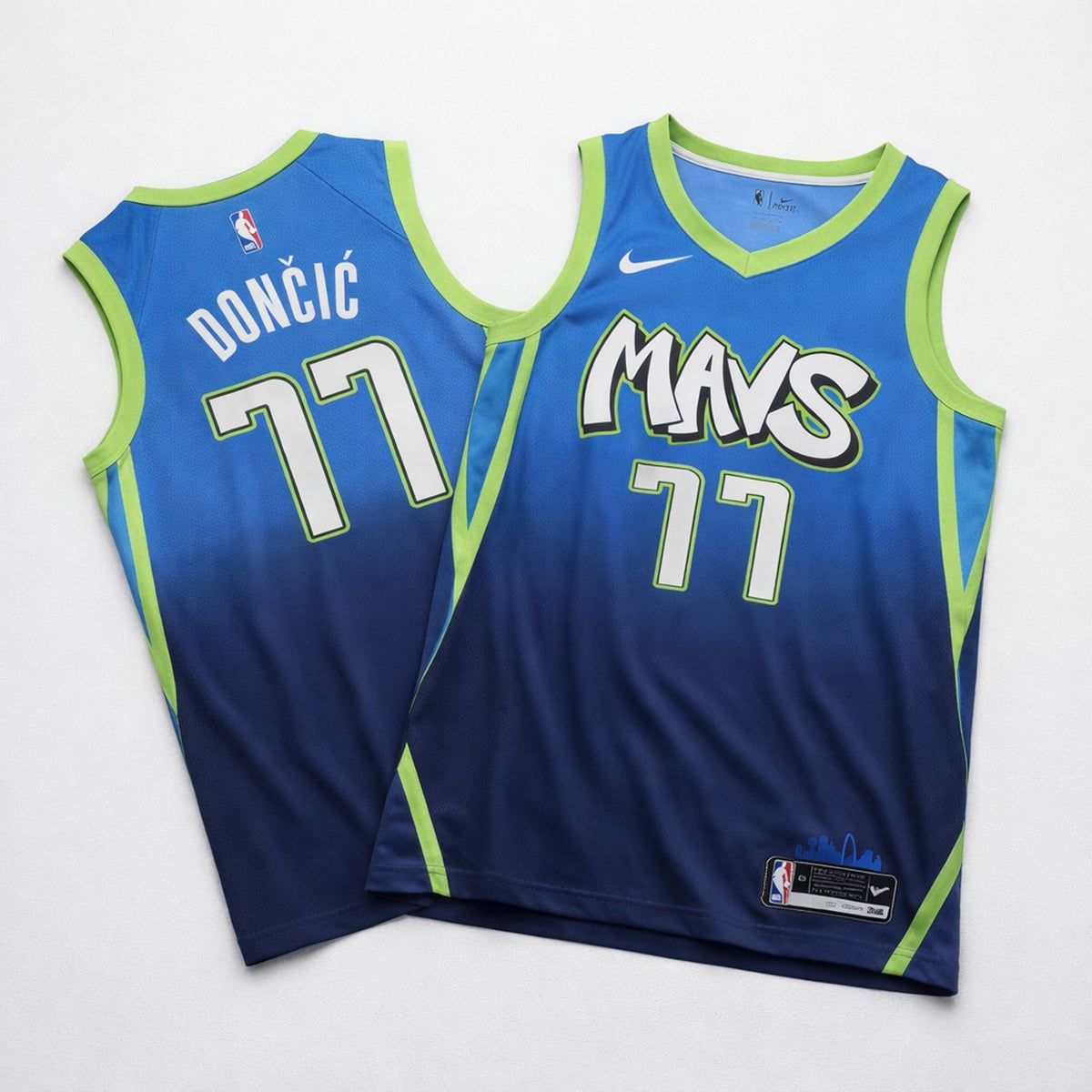 Dončić 77 Mavericks Gradient Basketball Jersey - 3