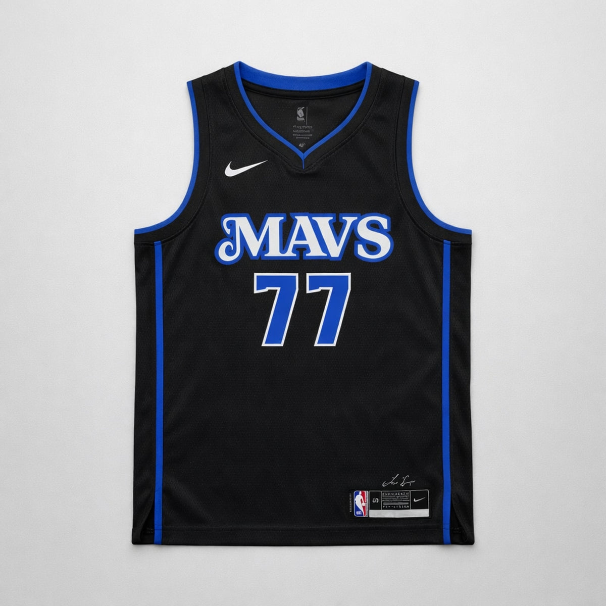 Dončić 77 Mavericks Black Basketball Jersey - 1